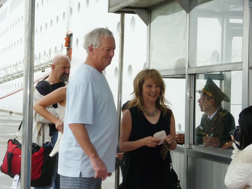 Gần 2.000 du khách quốc tế `xông đất` Đà Nẵng