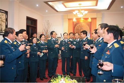 Ngày đầu năm, thăm Sở chỉ huy bí mật không quân Việt Nam