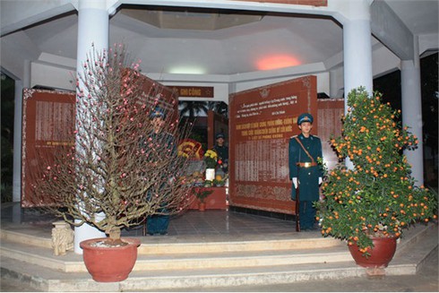 Ngày đầu năm, thăm Sở chỉ huy bí mật không quân Việt Nam