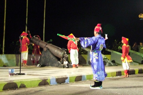 Về Vũng Tàu xem bắn súng thần công