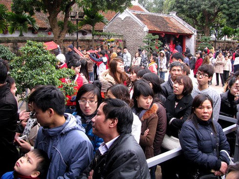 Rồng rắn xin chữ đầu năm