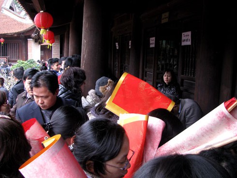 Rồng rắn xin chữ đầu năm