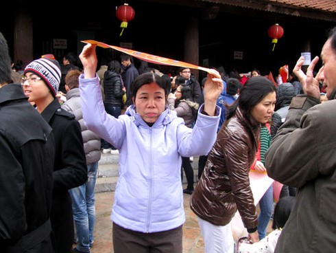 Rồng rắn xin chữ đầu năm