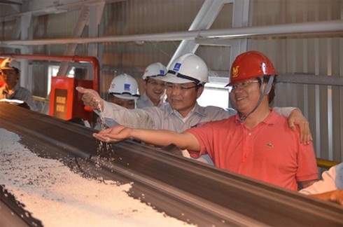 Nhà máy Đạm Cà Mau đón sản phẩm thương mại đầu tiên