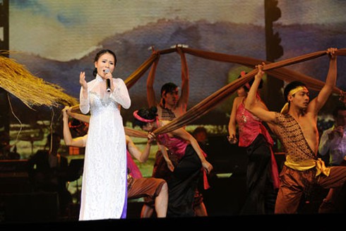 Những cặp đôi mới của làng nhạc Việt