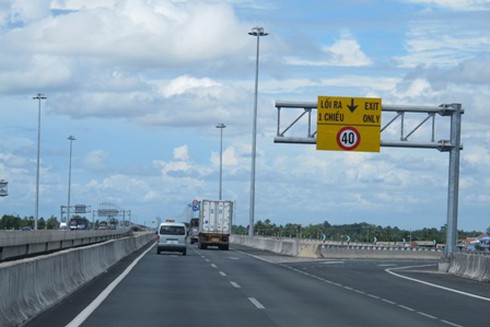 Sắp thu phí cao tốc TP.HCM- Trung Lương