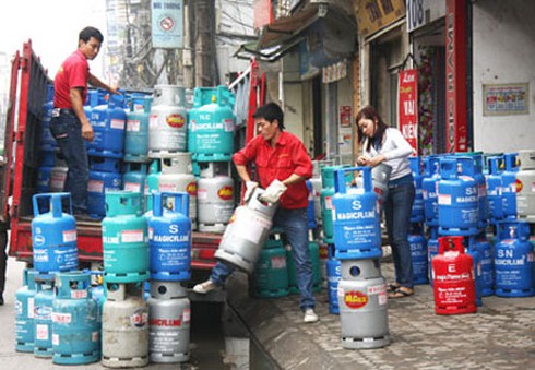 Gas giảm giá 10 nghìn đồng/bình từ ngày 10.2