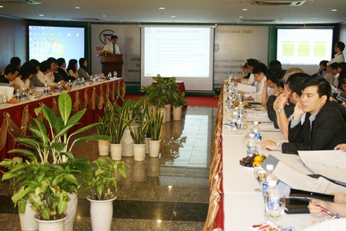 Tháp đôi cao nhất miền Trung: Lời hứa gió bay