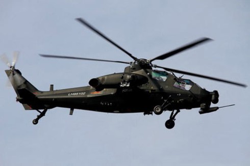 Trực thăng WZ-10 Trung Quốc cạnh tranh AH - 64 Apache của Mỹ?