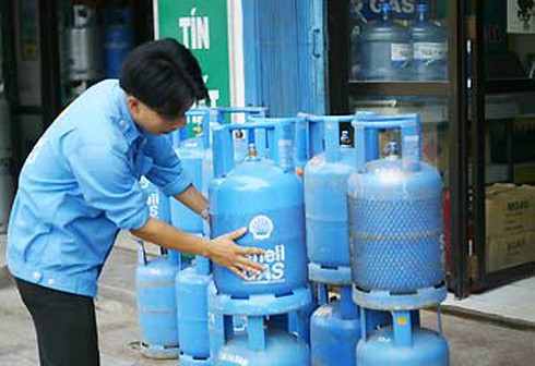 Bộ Tài chính cân nhắc giảm thuế nhập khẩu gas