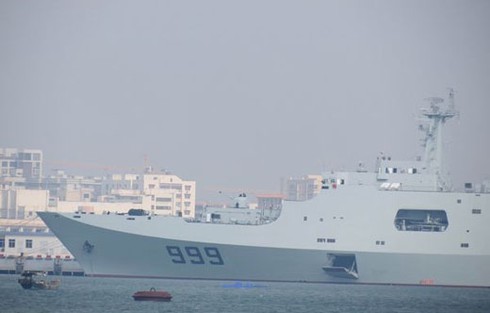 Trung Quốc đóng thêm nhiều tàu đổ bộ 071 hạng nặng