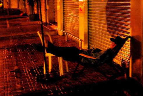 Thức giữa Sài Gòn lúc 0 giờ