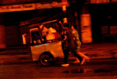 Thức giữa Sài Gòn lúc 0 giờ