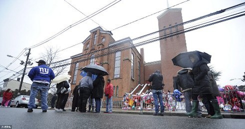 MTV Việt Nam truyền hình trực tiếp lễ tang Whitney Houston