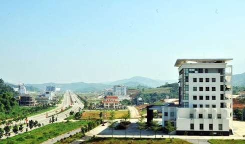 Lào Cai vọt lên dẫn đầu cạnh tranh cấp tỉnh