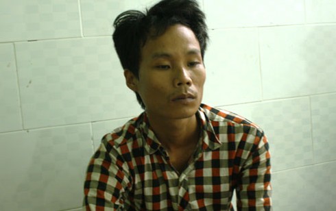 Đấm dập lá lách bạn gái vì tội đi chơi đêm