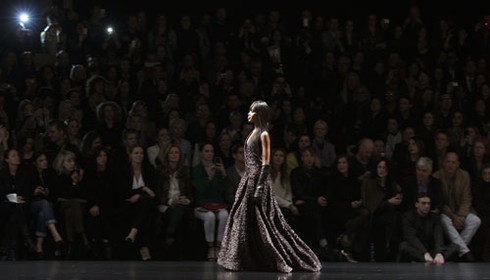 Naomi Campbel phong độ vượt thời gian