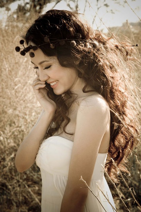 Ngắm vẻ đẹp thiên thần của Phương Linh