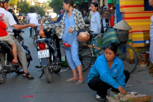 Những phụ nữ không biết ngày 8/3
