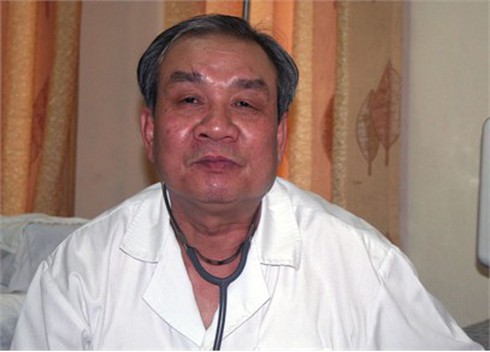 Chuyên gia y tế nói về tin công nhân Samsung teo buồng trứng!