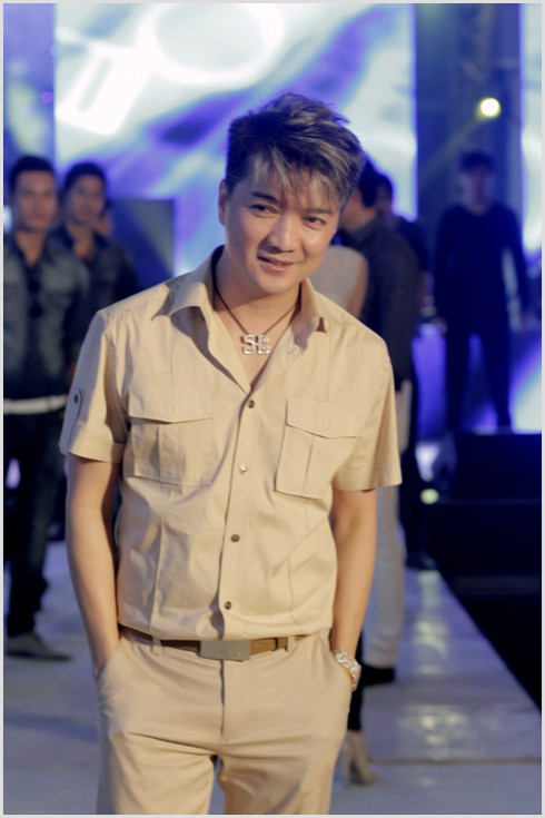 Mr. Đàm lần đầu tiên làm người mẫu