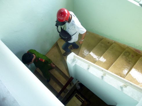 Máy lạnh phát hỏa thiêu cháy văn phòng công ty gi