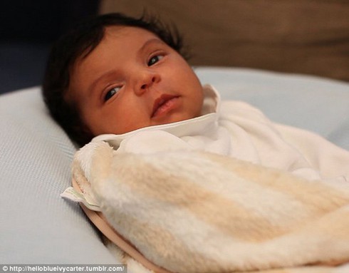 Cha Beyonce thích hát ru cháu ngoại