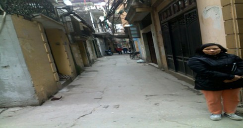 Hà Nội: Giận người yêu, nữ sinh nhảy lầu tự tử