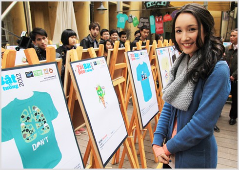 Mỹ Linh và con gái cùng 'tắt đèn, bật ý tưởng'