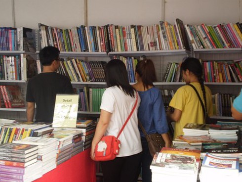 Ngành xuất bản đang `đói` vốn trầm trọng!