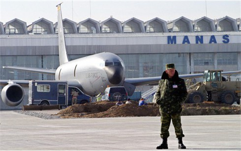 Manas - nơi người Mỹ phải nuốt nghẹn làm thân với Kyrgyzstan (2)