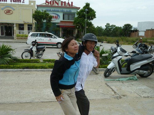 Đà Nẵng: Sập cần cẩu thi công cầu Trần Thị Lý đè chết công nhân