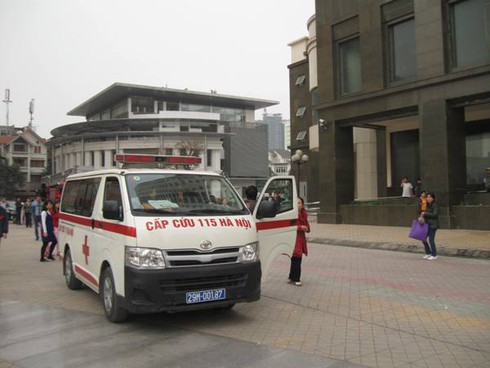 Hà Nội: Cháy tòa nhà 34 tầng, cư dân náo loạn