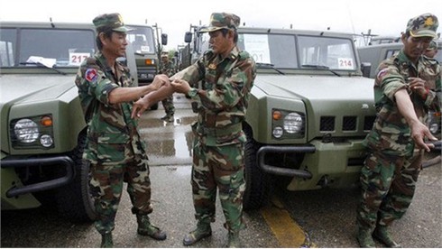 Hình ảnh 257 xe quân dụng Trung Quốc chuyển giao cho Campuchia