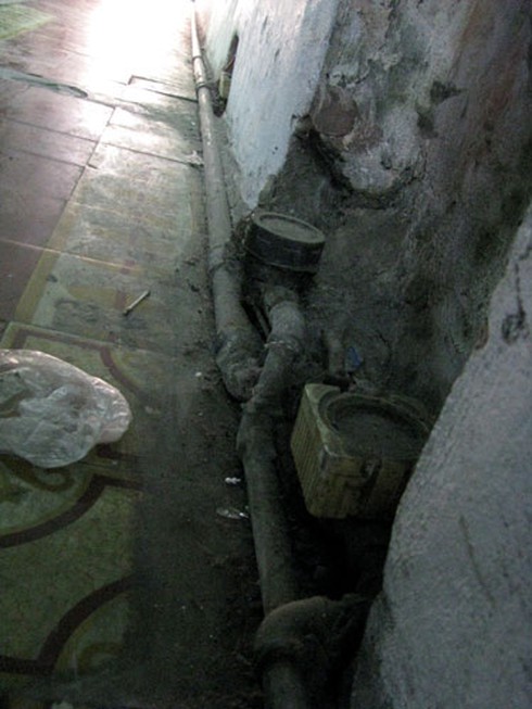 Nhà tiền tỷ, ngõ xe máy không chui lọt giữa Hà Nội