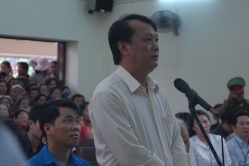 Toàn cảnh phiên xử bị cáo Trần Thúy Liễu qua ảnh