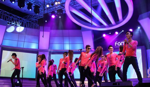 Ngọc Anh bỏ Đức Tuấn, 'kết' Phan Đinh Tùng