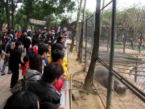 Điểm vui chơi đông nghẹt ngày nghỉ lễ