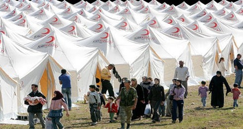 2.350 người dân Syria chạy sang Thổ Nhĩ Kỳ trong một ngày