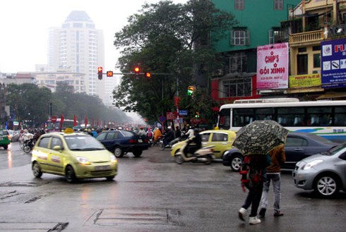 Làm gì để người đi ô tô chấp nhận đóng phí đắt?