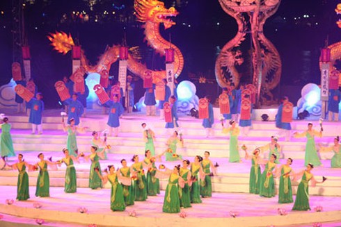 Hình ảnh tuyệt đẹp về Lễ hội Thiên Hạ Thái Bình