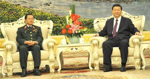 Quân đội Việt - Trung thúc đẩy quan hệ song phương