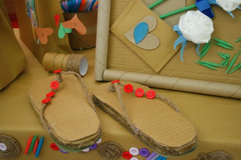 Chiêm ngưỡng những vật phẩm độc từ rác thải