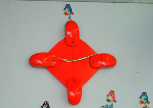 Chiêm ngưỡng những vật phẩm độc từ rác thải