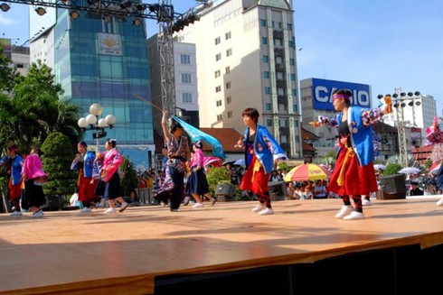 Rực rỡ sắc màu lễ hội Genki tại TP.HCM