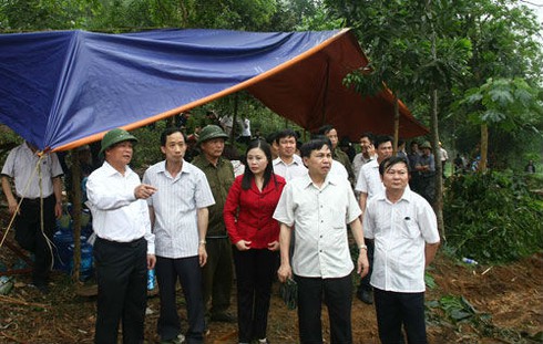 Vụ sạt lở mỏ than: Tìm thấy manh mối nạn nhân mất tích