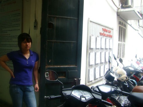 Người Hà Nội rầu rĩ đi đăng ký thất nghiệp