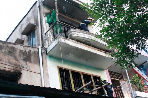 TP. HCM: Hỏa hoạn thiêu rụi căn nhà 2 tầng