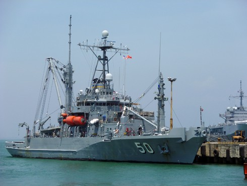 Những hình ảnh đầu tiên 3 chiến hạm Hoa Kỳ thăm Đà Nẵng