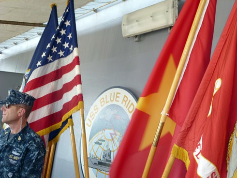 Những hình ảnh đầu tiên 3 chiến hạm Hoa Kỳ thăm Đà Nẵng